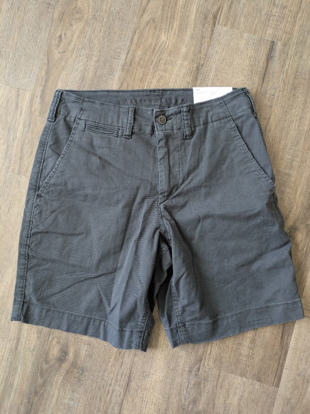 American Eagle Outfitters NWT Men's Lived-in Khaki Short Sz 28